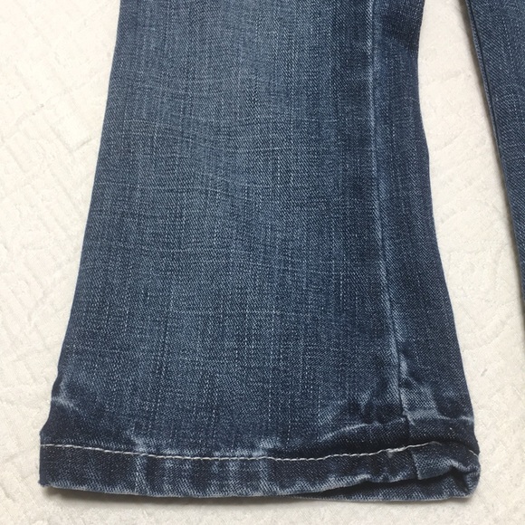 18-24m (4/$20) Old Navy Boot Cut Denim Jeans - Picture 3 of 15
